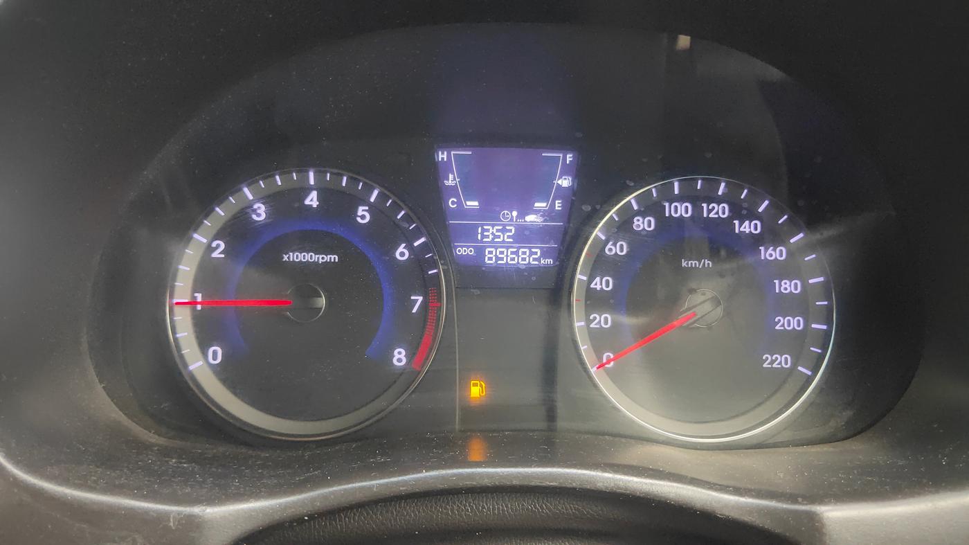 2015 Hyundai Verna FLUIDIC 4S 1.4 VTVT, Petrol, Manual, 89,680 km, Odometer Image