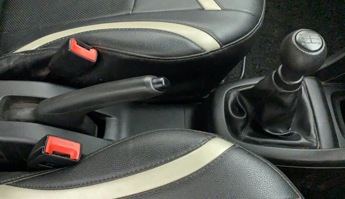 2017 Maruti Swift LXI (O), Petrol, Manual, 37,149 km, Gear Lever