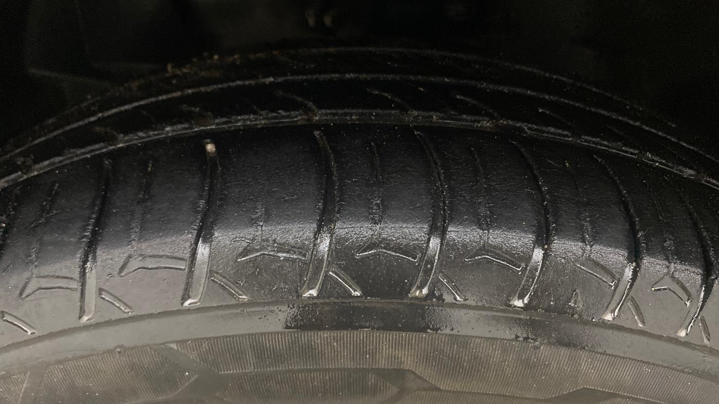 2018 Nissan Sunny XV DIESEL, Diesel, Manual, 1,11,831 km, Left Front Tyre Tread