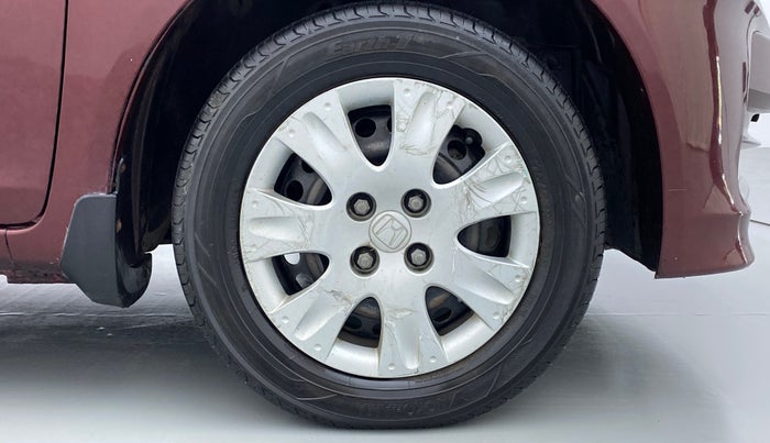 2013 Honda Amaze 1.2 SMT I VTEC, Petrol, Manual, 81,622 km, Right Front Wheel
