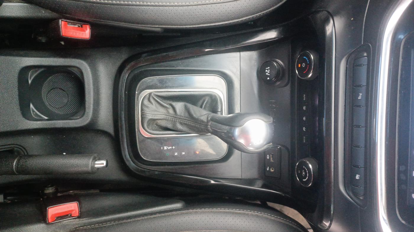 2019 Tata Hexa XTA 4X2 7 STR, Diesel, Automatic, 91,121 km, Gear Lever