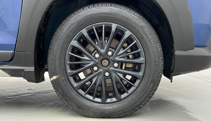 2019 Maruti XL6 ALPHA SHVS  MT, Petrol, Manual, 23,971 km, Right Front Wheel