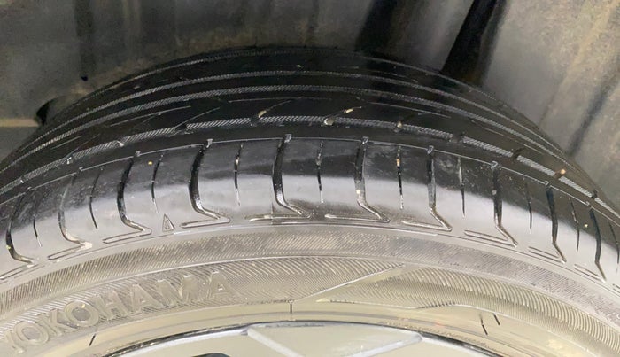 2024 Toyota Urban Cruiser Taisor S 1.2 Petrol AMT, Petrol, Automatic, 37,813 km, Left Rear Tyre Tread