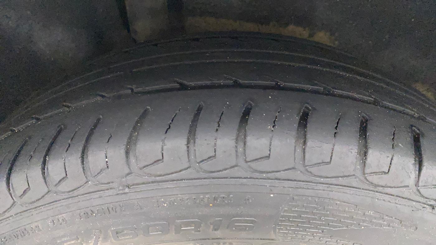 2019 Ford Ecosport TITANIUM 1.5L PETROL, Petrol, Manual, 46,536 km, Right Rear Tyre Tread