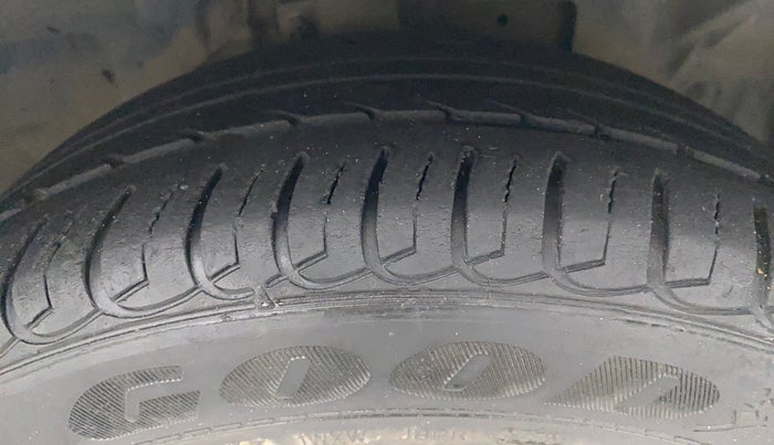 2019 Ford Ecosport TITANIUM 1.5L PETROL, Petrol, Manual, 46,536 km, Right Front Tyre Tread