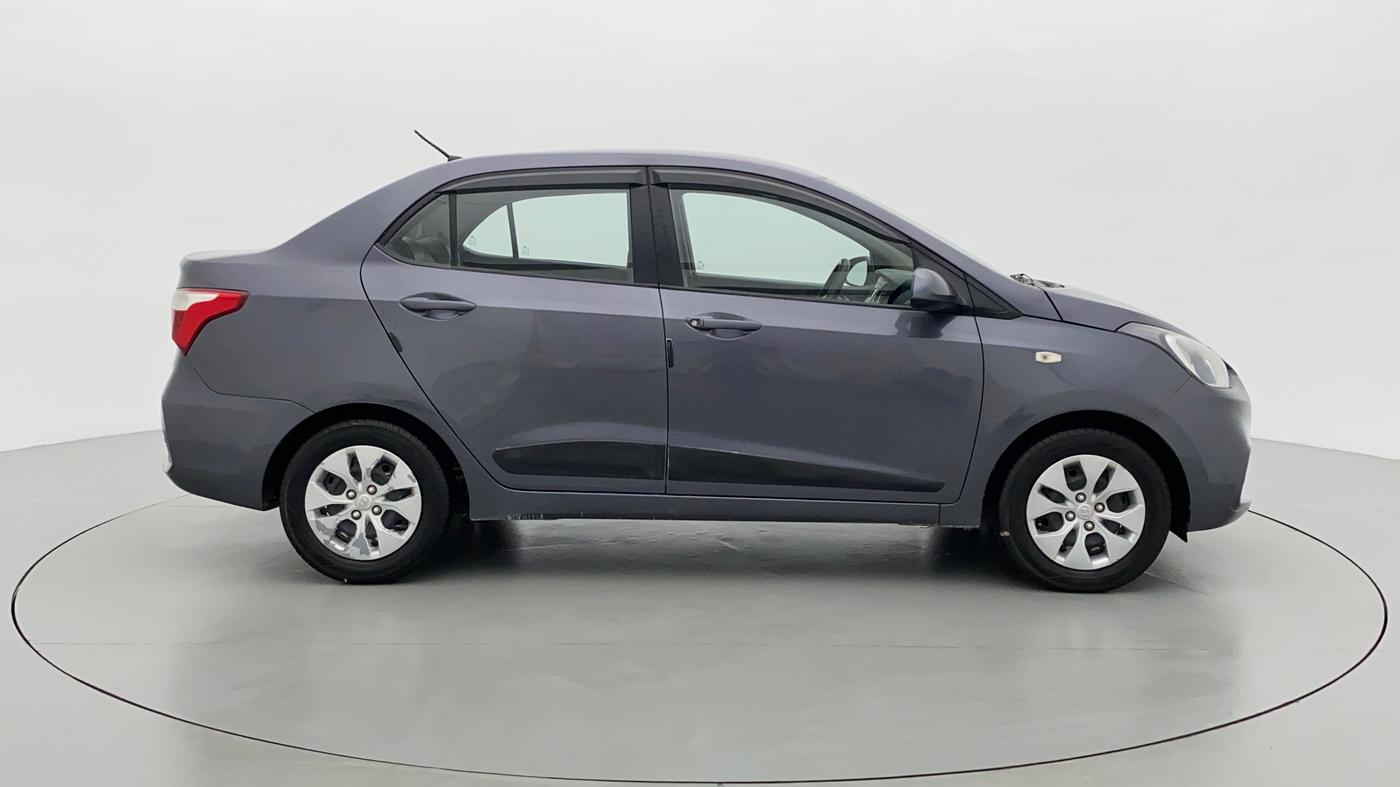 2018 Hyundai Xcent E PLUS, Petrol, Manual, 27,675 km, Right Side View