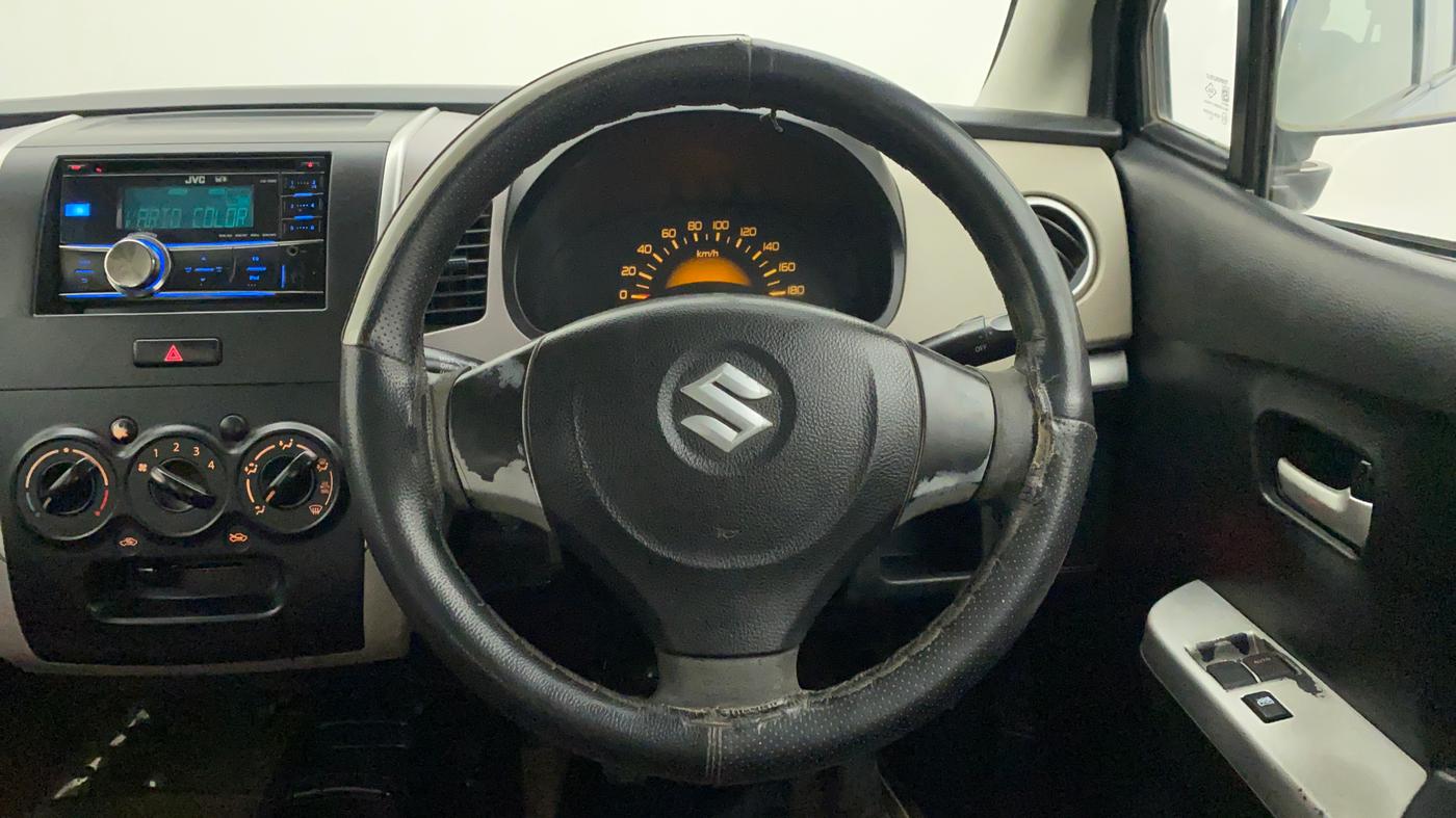 2014 Maruti Wagon R 1.0 LXI CNG, CNG, Manual, 64,039 km, Steering Wheel Close Up