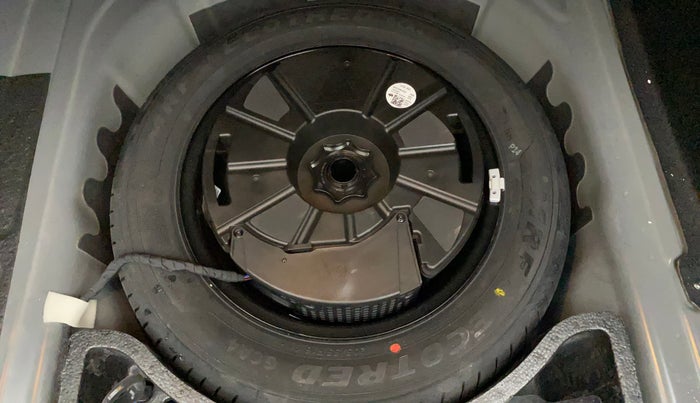 2025 Skoda SLAVIA Monte Carlo 1.0L TSI MT, Petrol, Manual, 5,875 km, Spare Tyre