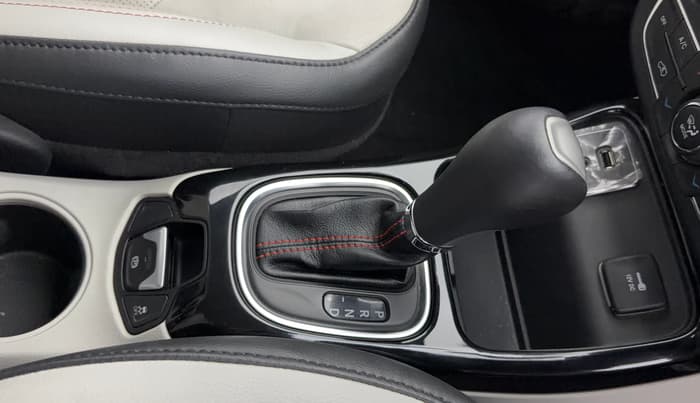 2019 Jeep Compass LIMITED PLUS PETROL AT, Petrol, Automatic, 56,487 km, Gear Lever