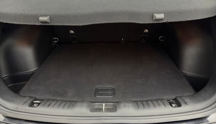 2019 Jeep Compass LIMITED PLUS PETROL AT, Petrol, Automatic, 56,487 km, Boot Inside