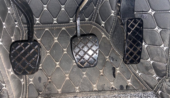 2023 Volkswagen TAIGUN COMFORTLINE 1.0 TSI MT, Petrol, Manual, 12,833 km, Pedals