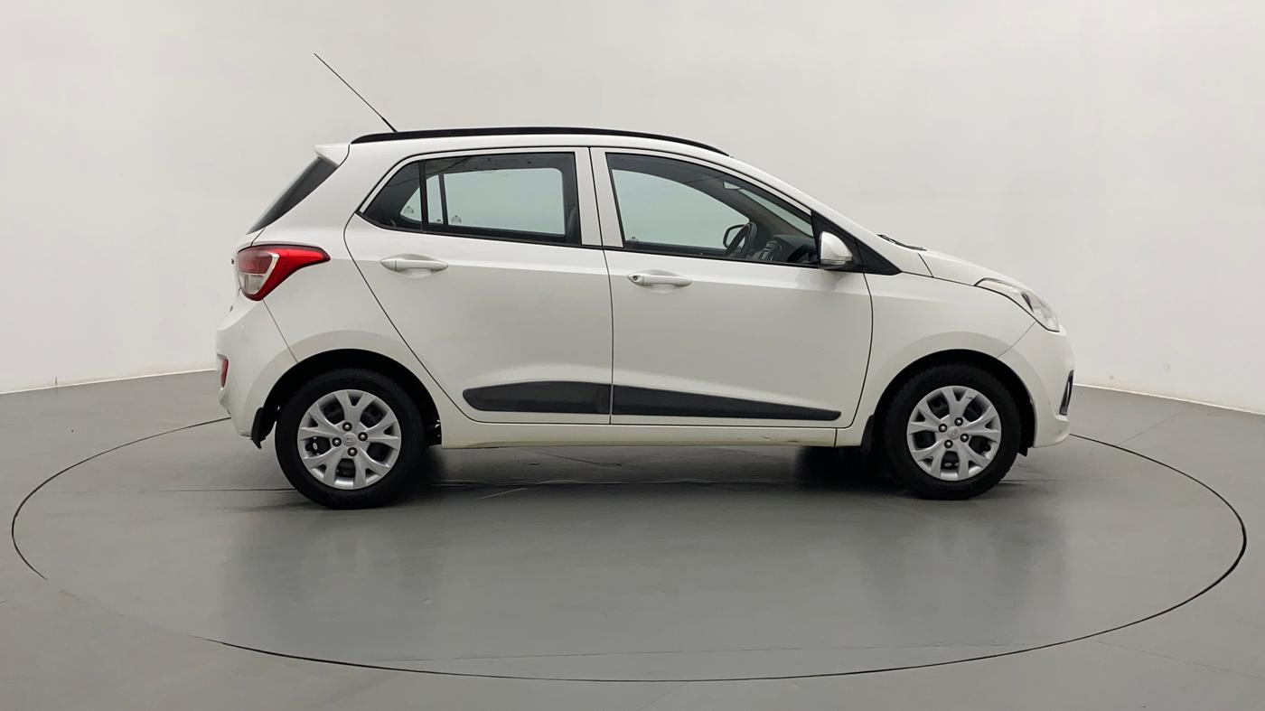 2015 Hyundai Grand i10 SPORTZ 1.2 KAPPA VTVT, Petrol, Manual, 55,211 km, Right Side
