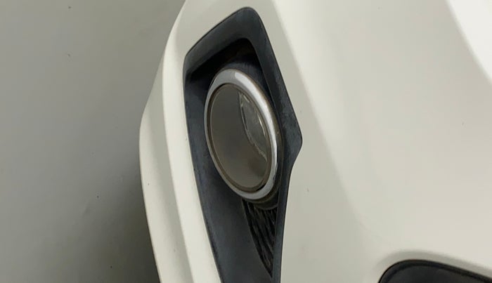 2015 Hyundai Grand i10 SPORTZ 1.2 KAPPA VTVT, Petrol, Manual, 55,211 km, Right fog light - Not working