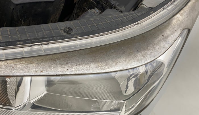 2017 Hyundai Creta E PLUS 1.6 PETROL, Petrol, Manual, 65,302 km, Left headlight - Chrome has minor damage