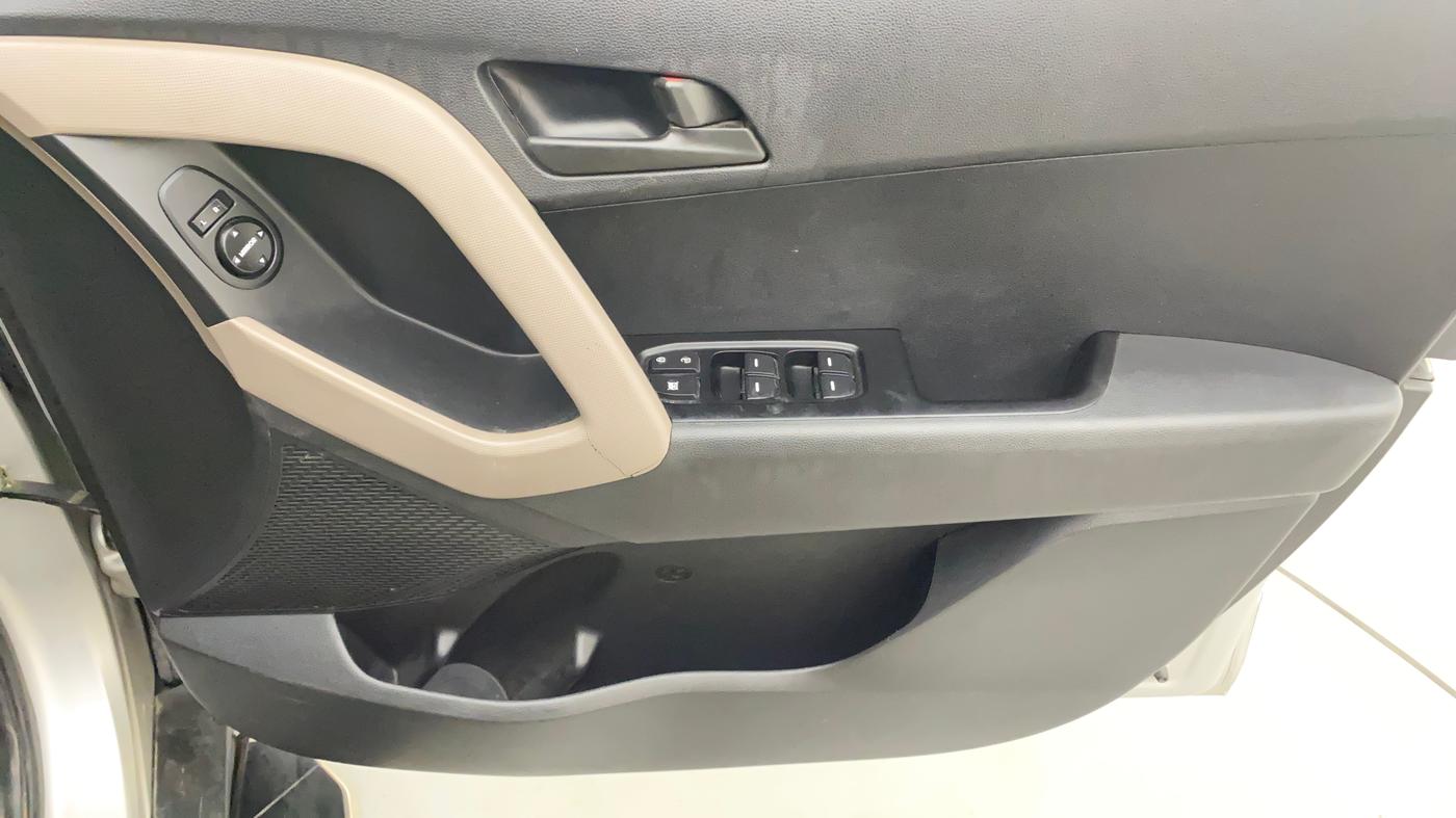 2017 Hyundai Creta E PLUS 1.6 PETROL, Petrol, Manual, 65,302 km, Driver Side Door Panels Control