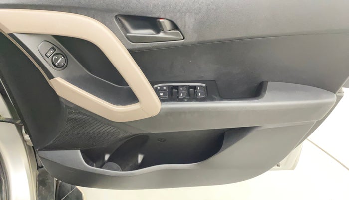 2017 Hyundai Creta E PLUS 1.6 PETROL, Petrol, Manual, 65,302 km, Driver Side Door Panels Control