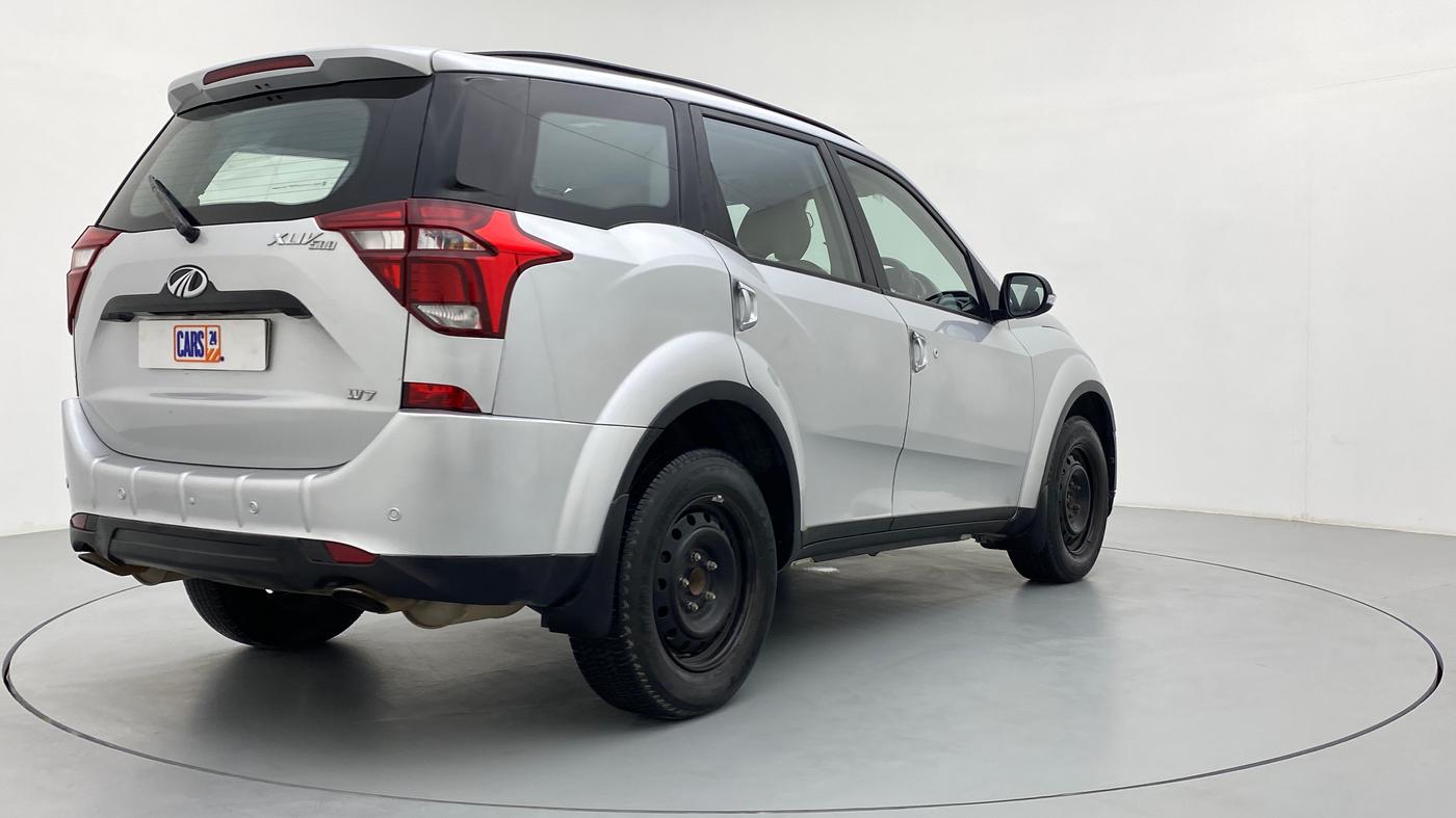 2019 Mahindra XUV500 W7 FWD, Diesel, Manual, 57,949 km, Right Back Diagonal