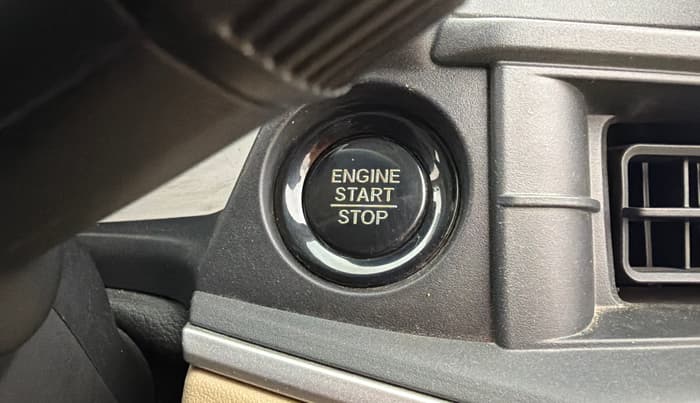 2025 Honda Amaze 1.2L I-VTEC VX CVT, Petrol, Automatic, 13,486 km, Keyless Start/ Stop Button