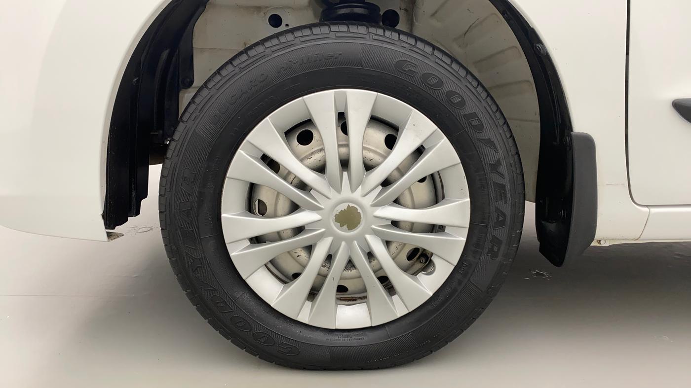 2013 Maruti Wagon R 1.0 LXI, Petrol, Manual, 45,746 km, Left Front Wheel