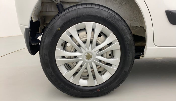 2013 Maruti Wagon R 1.0 LXI, Petrol, Manual, 45,746 km, Right Rear Wheel