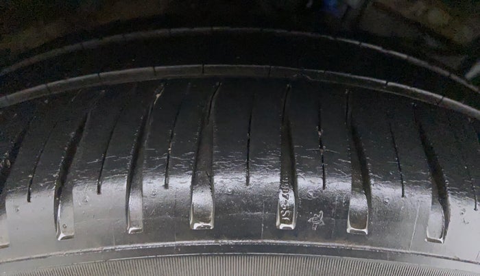 2013 Maruti Swift Dzire ZXI 1.2 BS IV, Petrol, Manual, 27,191 km, Right Rear Tyre Tread