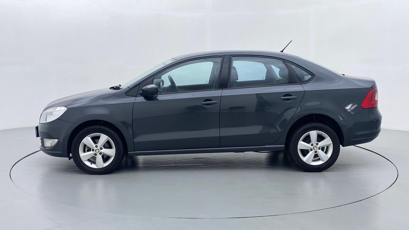 2016 Skoda Rapid 1.5 TDI AT AMBITION, Diesel, Automatic, 62,015 km, Left Side
