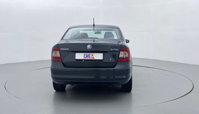 2016 Skoda Rapid 1.5 TDI AT AMBITION, Diesel, Automatic, 62,015 km, Back/Rear