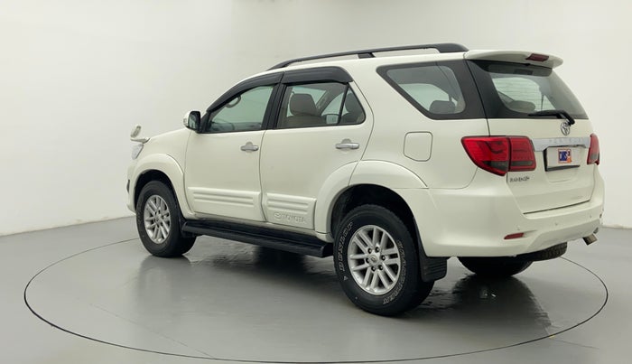 2013 Toyota Fortuner 3.0 MT 4X2, Diesel, Manual, 1,17,736 km, Left Back Diagonal