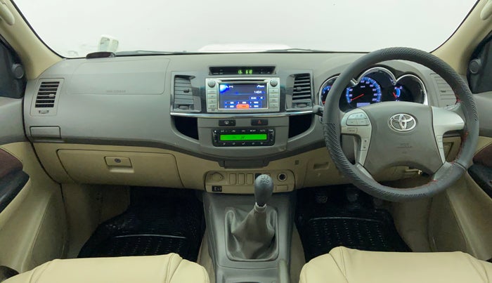 2013 Toyota Fortuner 3.0 MT 4X2, Diesel, Manual, 1,17,736 km, Dashboard