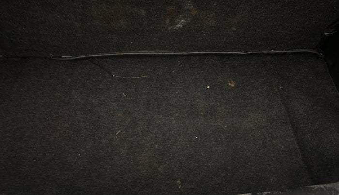 2013 Maruti Swift VDI, Diesel, Manual, 1,38,494 km, Boot Inside