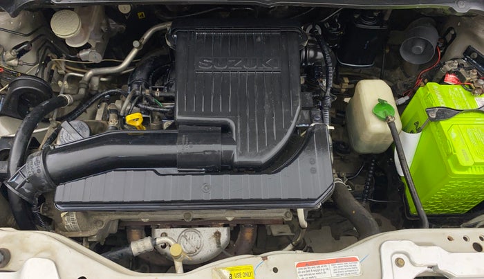 2013 Maruti Ritz VXI, Petrol, Manual, 37,215 km, Engine View