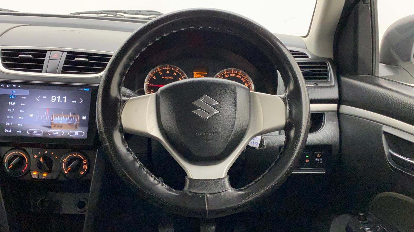 2017 Maruti Swift VXI, Petrol, Manual, 52,977 km, Steering Wheel Close Up