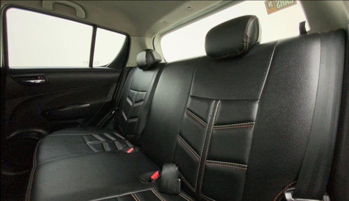 2017 Maruti Swift VXI, Petrol, Manual, 52,977 km, Right Side Rear Door Cabin