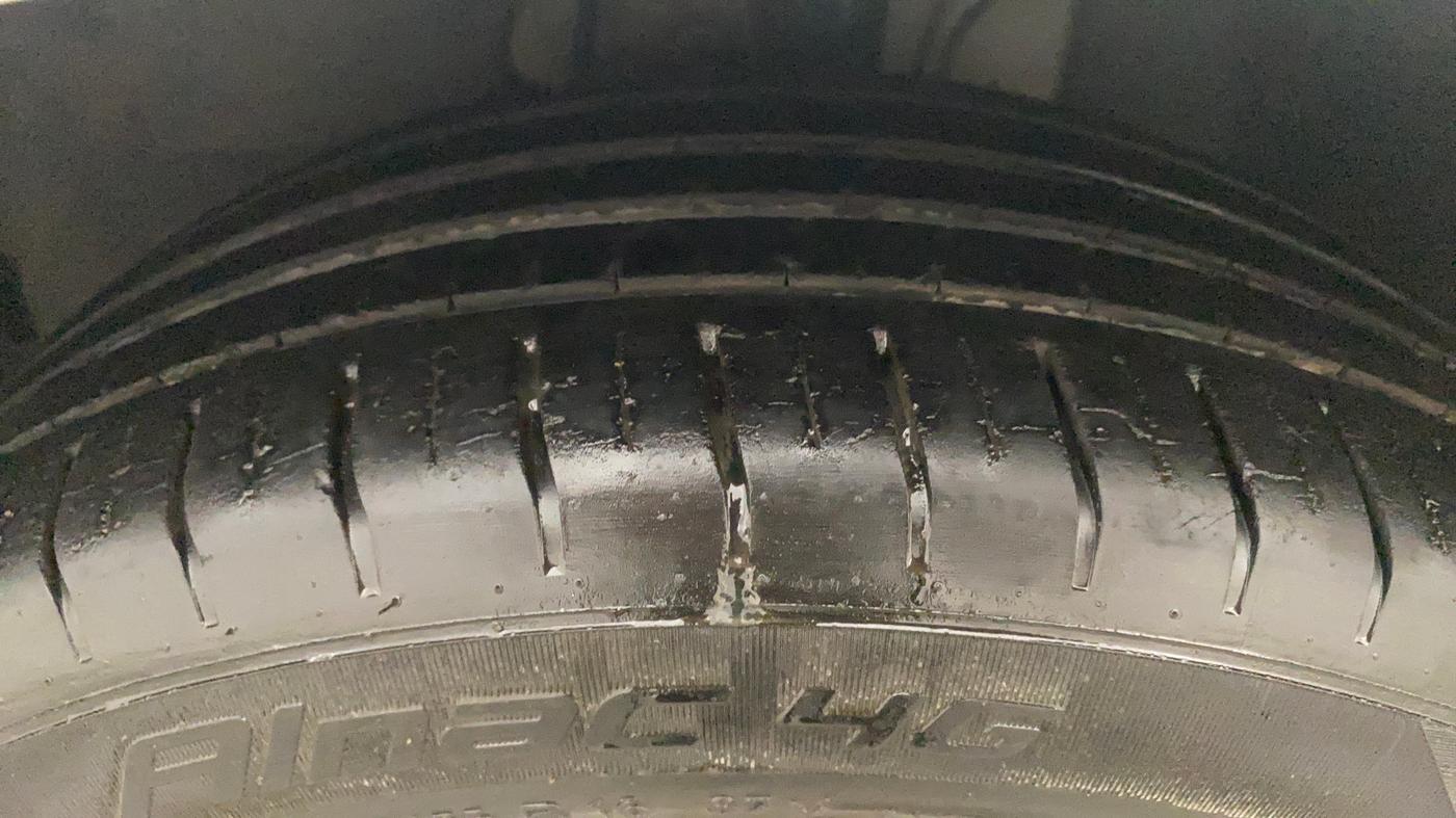 2022 Tata ALTROZ XZ PLUS DIESEL, Diesel, Manual, 60,339 km, Left Front Tyre Tread