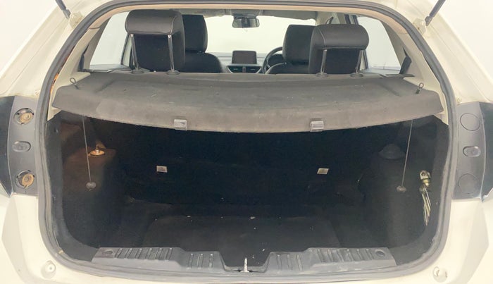 2022 Tata ALTROZ XZ PLUS DIESEL, Diesel, Manual, 60,339 km, Boot Inside