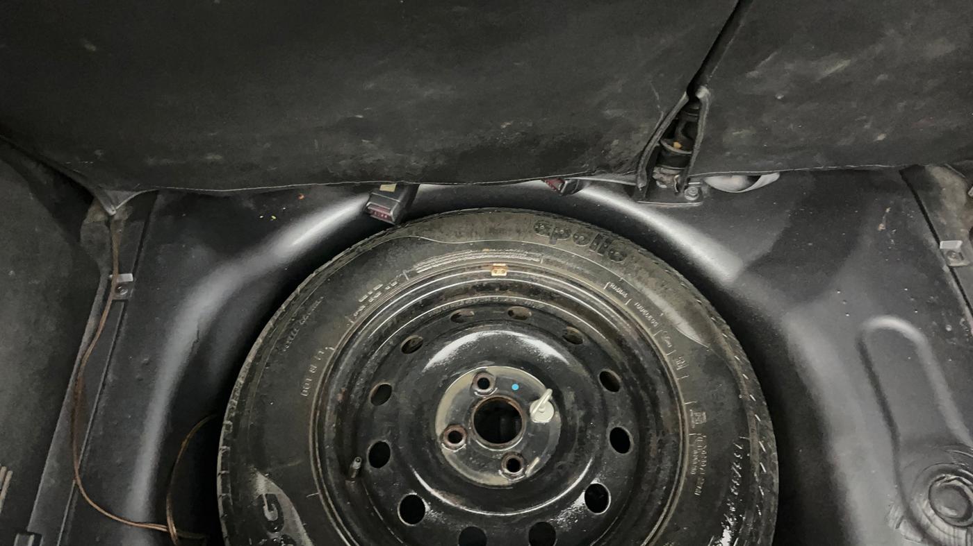 2015 Maruti Swift VXI, Petrol, Manual, 28,788 km, Boot Inside