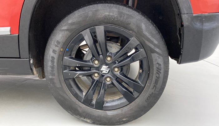2018 Maruti Vitara Brezza ZDI, Diesel, Manual, 45,394 km, Left Rear Wheel