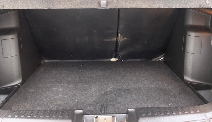 2018 Maruti Vitara Brezza ZDI, Diesel, Manual, 45,394 km, Boot Inside