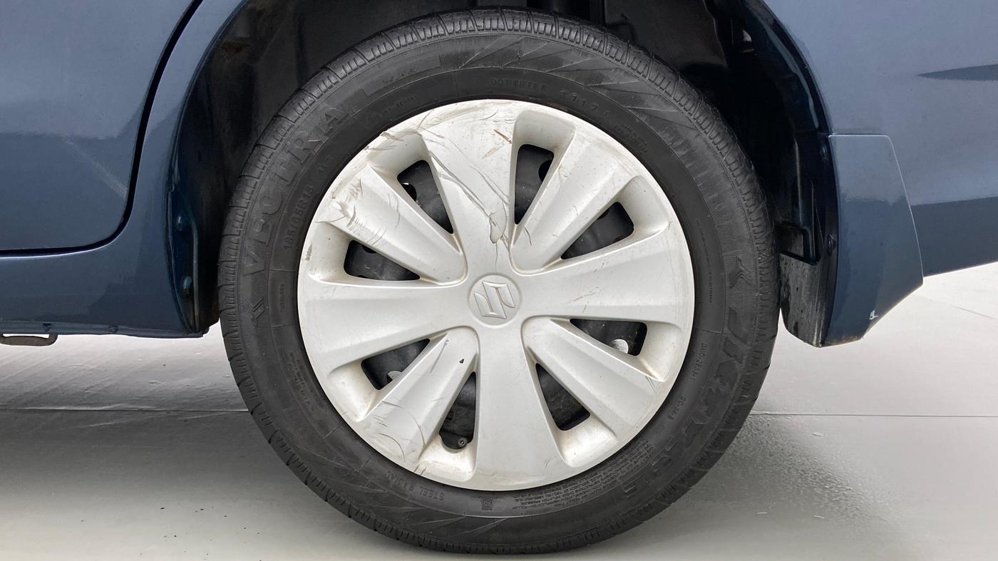 2017 Maruti Ertiga VXI ABS, Petrol, Manual, 53,398 km, Left Rear Wheel