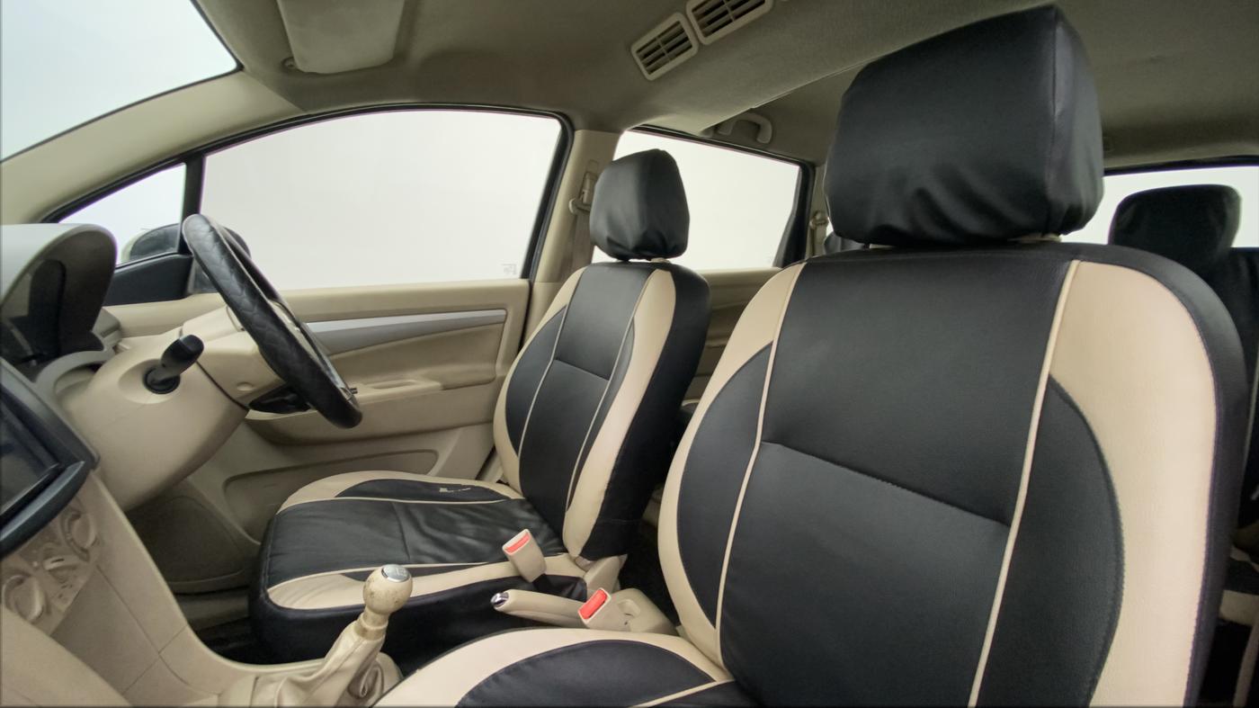 2017 Maruti Ertiga VXI ABS, Petrol, Manual, 53,398 km, Right Side Front Door Cabin