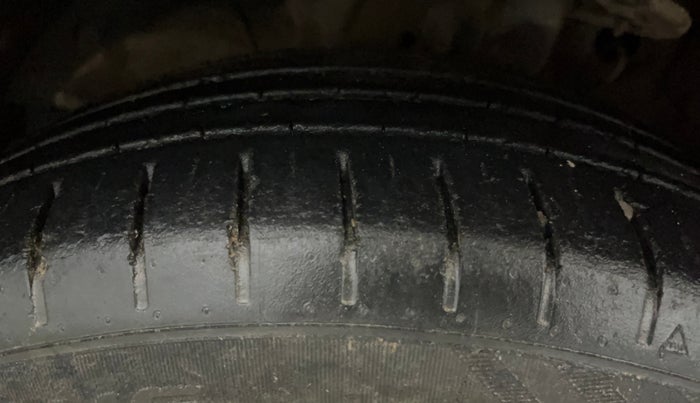 2019 Maruti Baleno ZETA CVT PETROL 1.2, Petrol, Automatic, 58,702 km, Left Front Tyre Tread