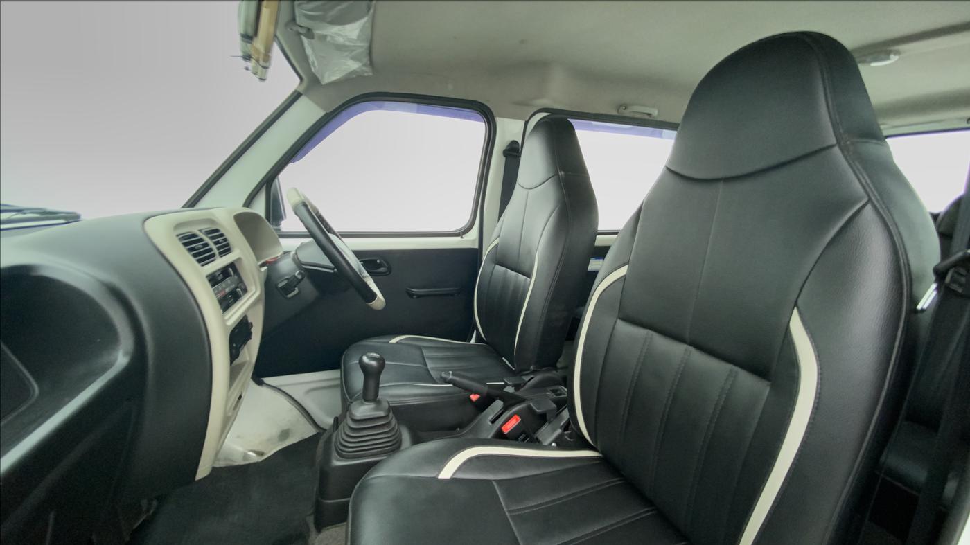 2017 Maruti Eeco 5 STR WITH AC PLUSHTR, Petrol, Manual, 45,548 km, Right Side Front Door Cabin