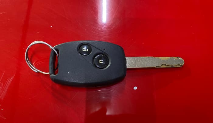 2015 Honda Brio S MT, Petrol, Manual, 60,676 km, Key Close Up