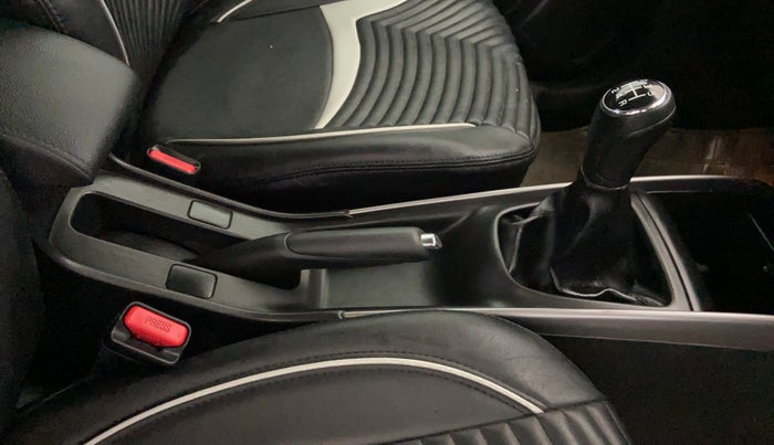 2020 Maruti Baleno ALPHA PETROL 1.2, Petrol, Manual, 72,596 km, Gear Lever
