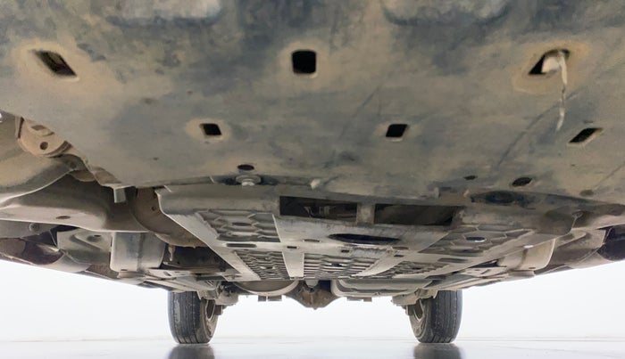 2017 Mahindra TUV300 T10 AMT DUAL TONE, Diesel, Automatic, 30,026 km, Front Underbody