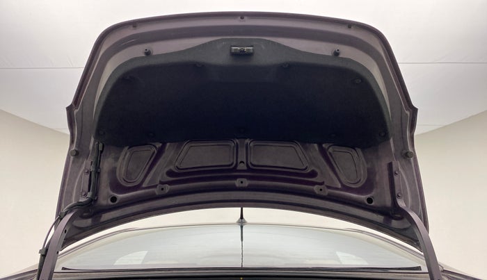 2013 Hyundai Verna FLUIDIC 1.6 CRDI SX OPT, Diesel, Manual, 85,018 km, Boot Door Open