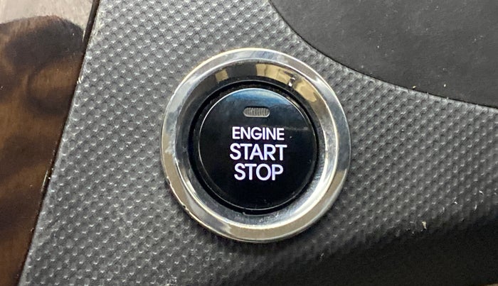 2013 Hyundai Verna FLUIDIC 1.6 CRDI SX OPT, Diesel, Manual, 85,018 km, Keyless Start/ Stop Button