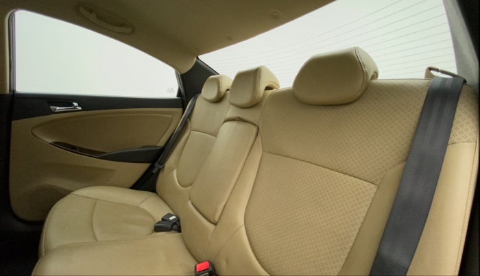 2013 Hyundai Verna FLUIDIC 1.6 CRDI SX OPT, Diesel, Manual, 85,018 km, Right Side Rear Door Cabin