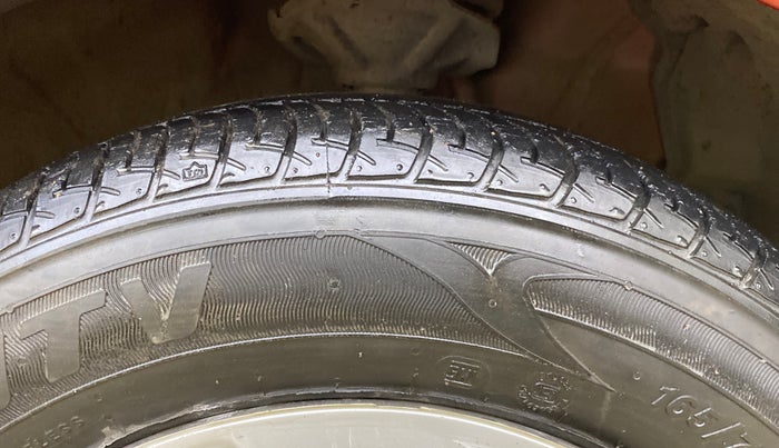 2018 Maruti Celerio ZXI AMT (O), Petrol, Automatic, 28,069 km, Right Front Tyre Tread