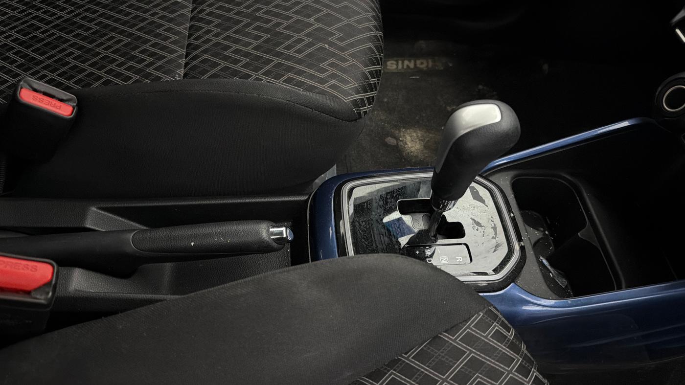 2025 Maruti IGNIS ALPHA 1.2 AMT, Petrol, Automatic, 11,664 km, Gear Lever